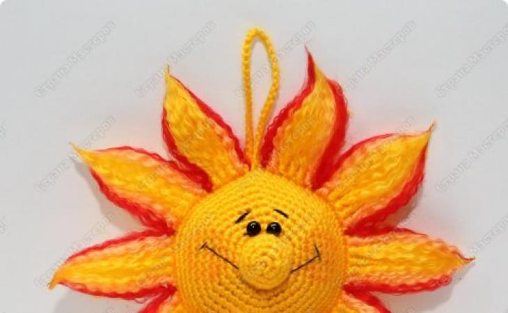 Вязаное солнце амигуруми крючком Солнышко схема вязания спицами