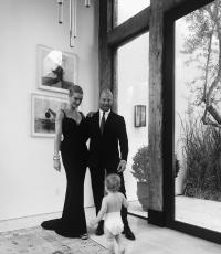Rosie Huntington-Whiteley and Jason Statham posted the first photos of their one-year-old son (fans are delighted) Jason Statham and Rosie Huntington Whiteley are waiting