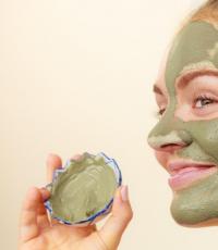 Peremajaan wajah - tips kecantikan terbaik untuk menjaga awet muda Metode modern peremajaan kulit wajah dalam tata rias