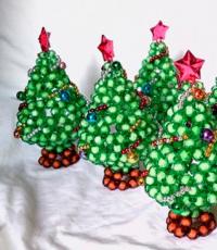 Kelas master: Pohon Natal manik-manik DIY sesuai dengan diagram